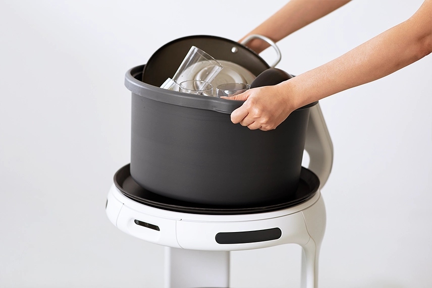 SERVI food service robots employed for bussing dishes from table