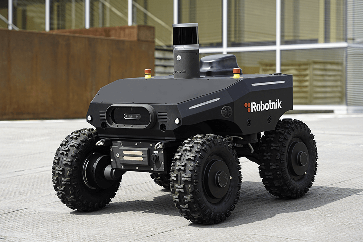 RB-Watcher XL uses advanced lithium-ion batteries.